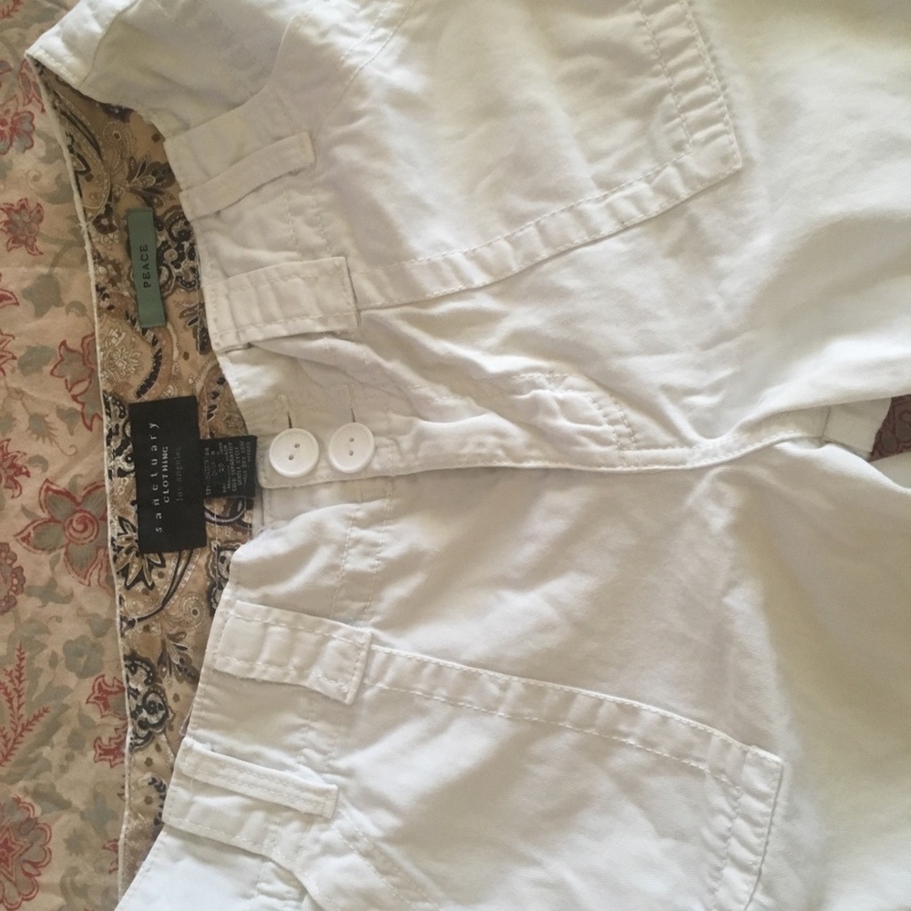 White sanctuary shorts